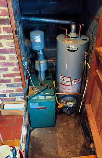 https://wanneroohotwater.com.au/uploads/2025/06/gas-hot-water-system-50310.jpg