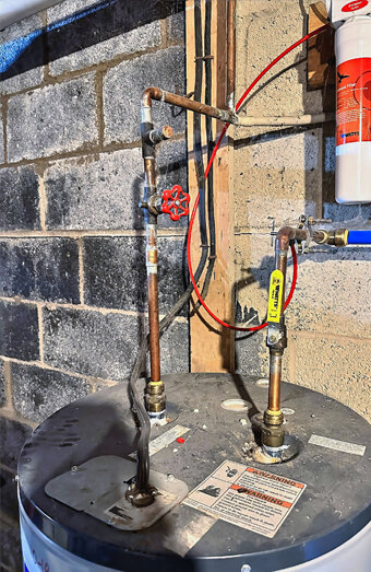 https://wanneroohotwater.com.au/uploads/2025/06/gas-hot-water-system-52140.jpg