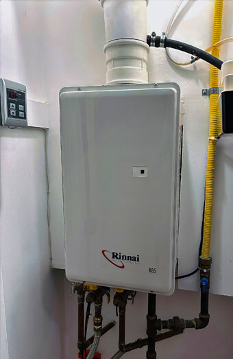 https://wanneroohotwater.com.au/uploads/2025/06/hot-water-87450.jpg
