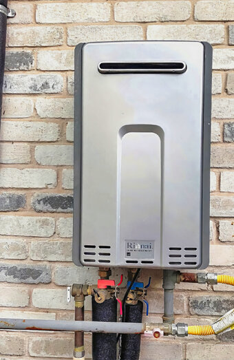 https://wanneroohotwater.com.au/uploads/2025/06/instant-hot-water-systems-48570.jpg
